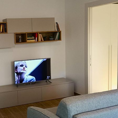 Bilocale A Rho In Classe A Con Garage Eksteriør billede
